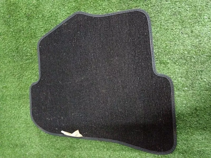 Коврик салона