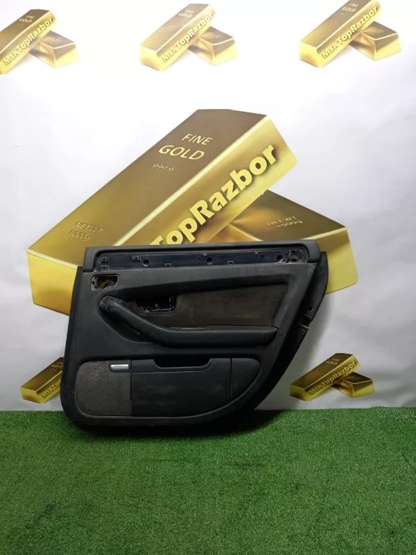 Обшивка двери Audi A8 2004 4E0867304AQYD D3, задняя правая