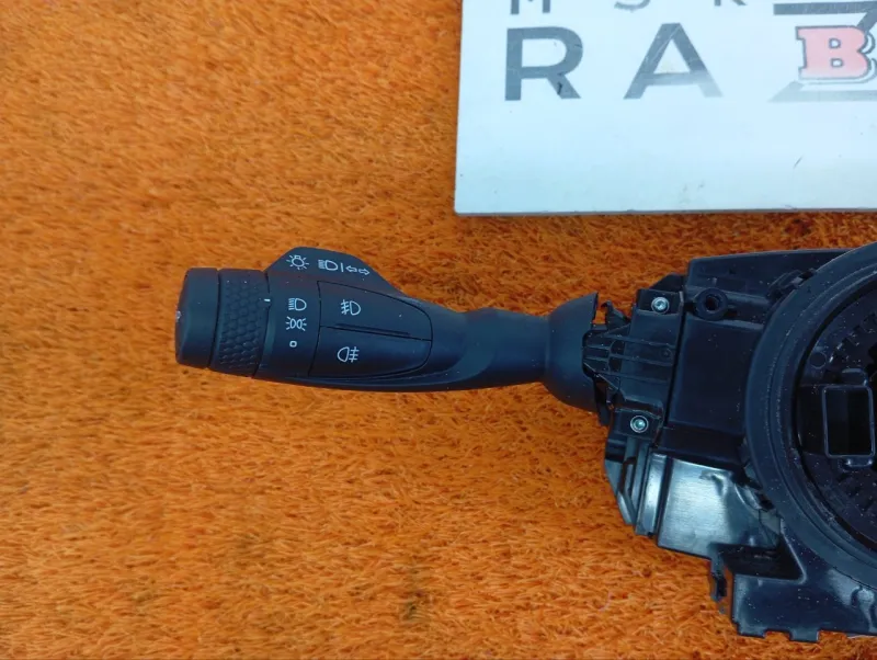 Подрулевой переключатель