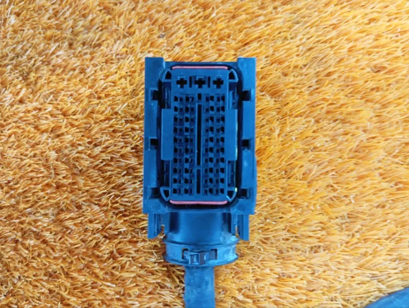 Проводка подкапотная