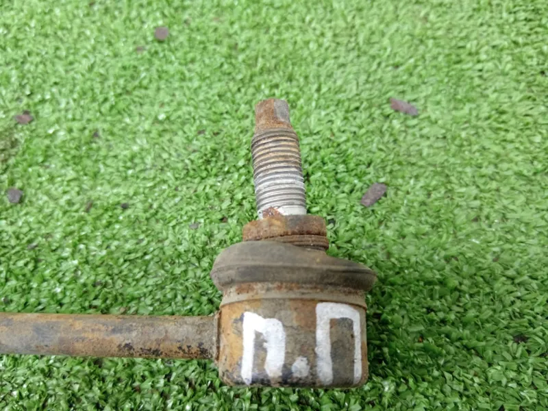 Стойка стабилизатора