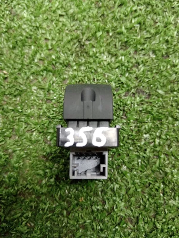 Кнопка стеклоподъемника