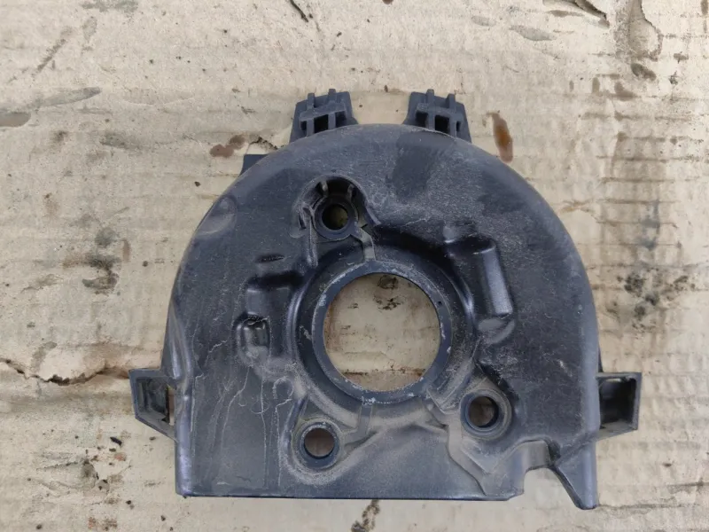 Кожух шестерни распредвала