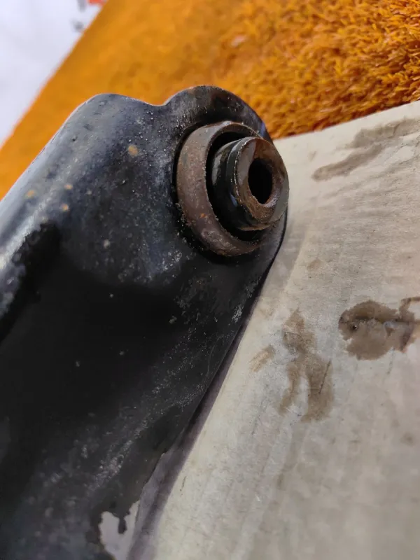 Рычаг подвески