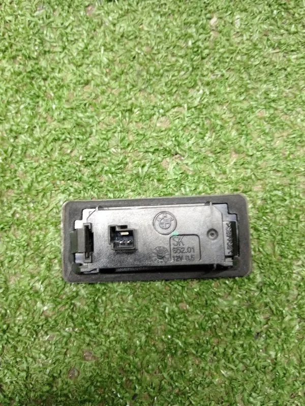 Фонарь подсветки номера