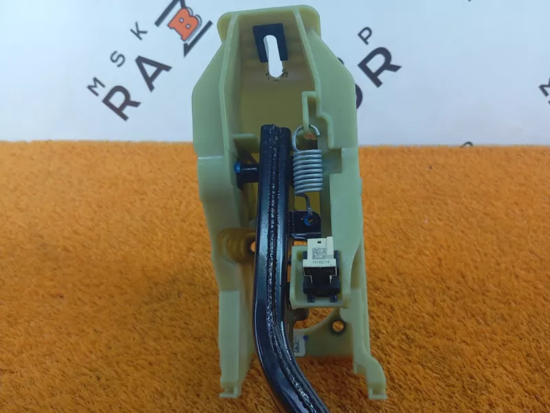 Педаль тормоза