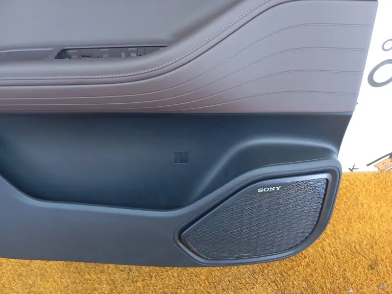 Обшивка двери