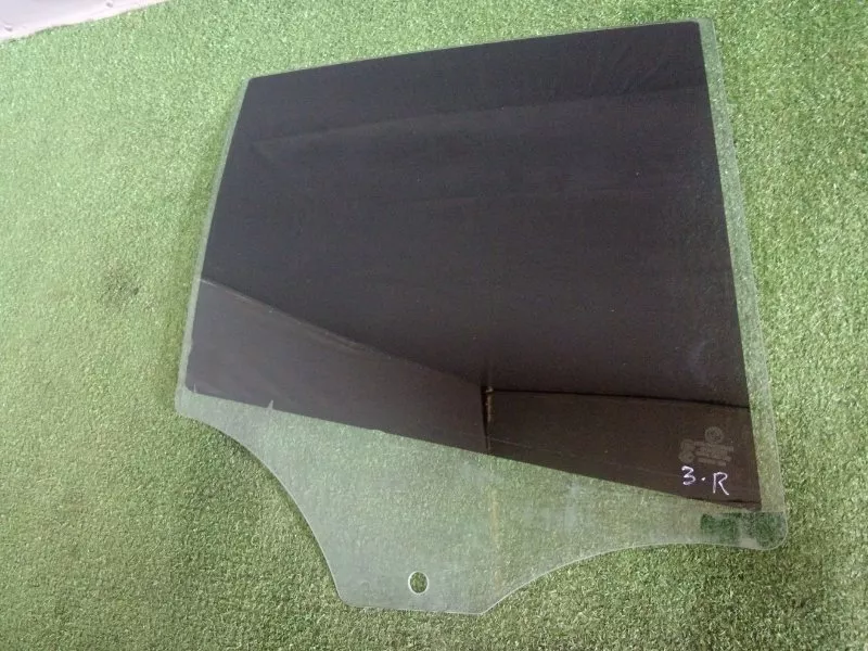 Стекло двери