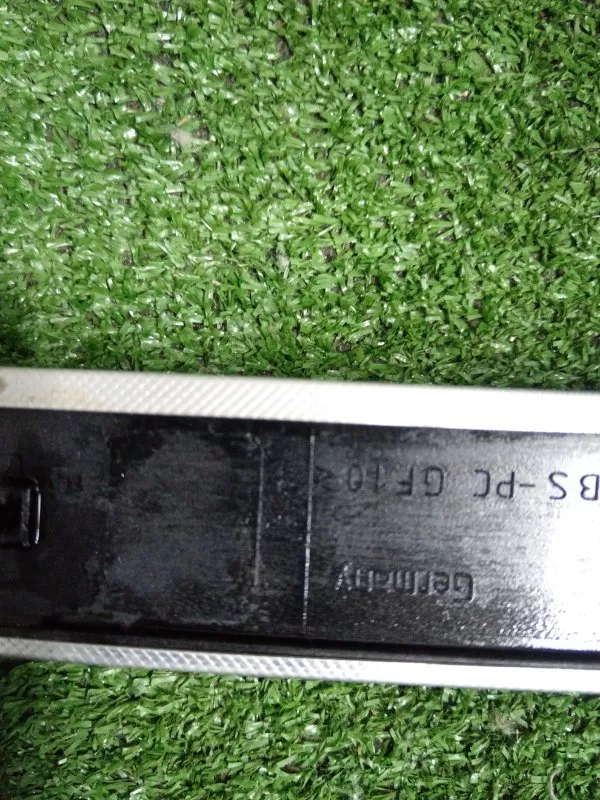 Накладка двери декоративная