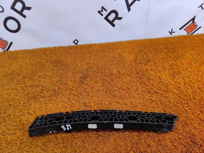 Кронштейн бампера