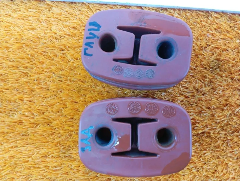 Крепление глушителя