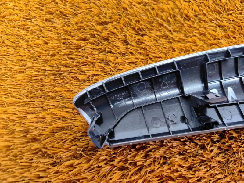 Накладка торпедо