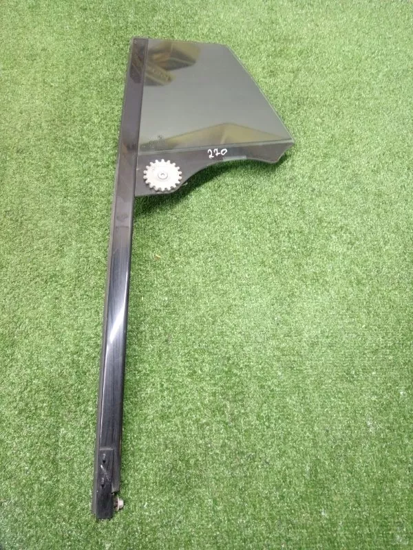 Форточка двери