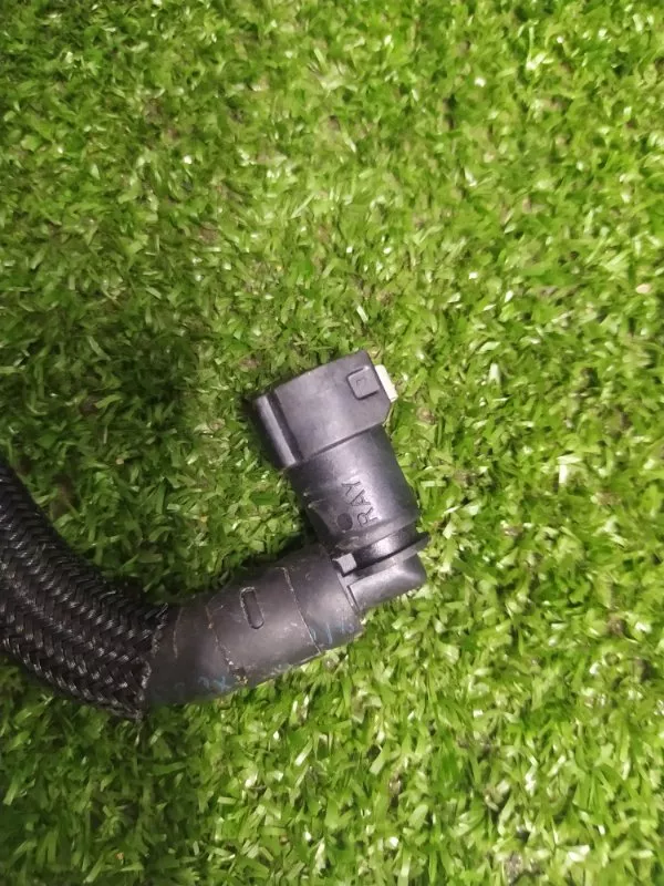 Трубка топливная