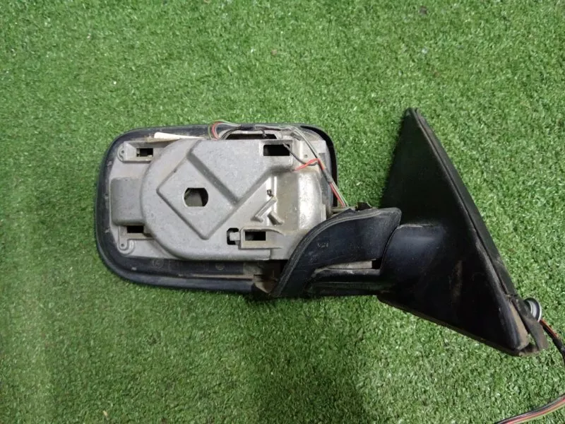 Зеркало боковое