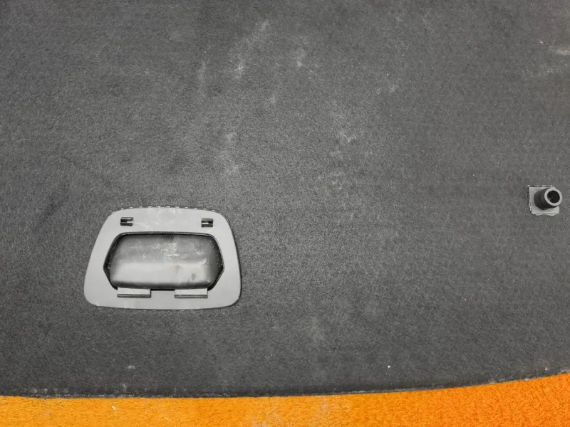 Пол багажника