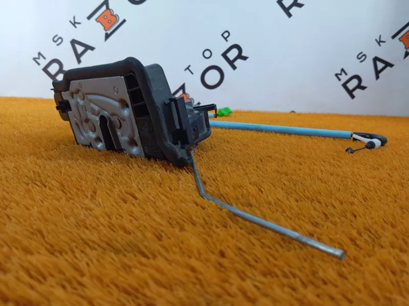 Замок двери