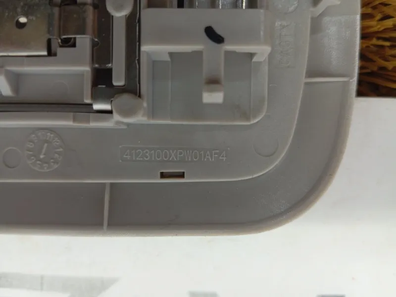 Плафон салона