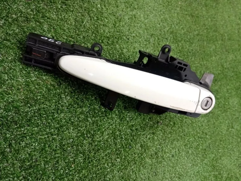 Ручка двери наружняя