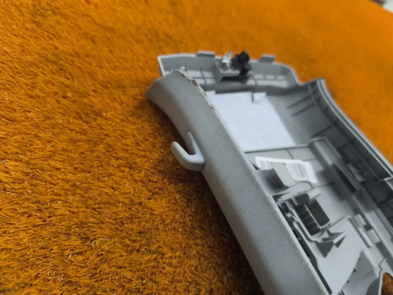 Обшивка центральной стойки