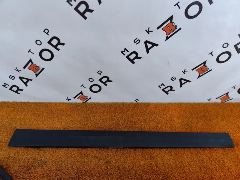 Молдинг двери