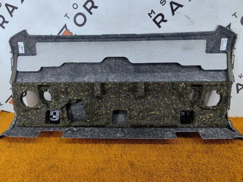 Полка багажника