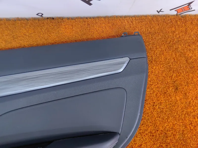 Обшивка двери