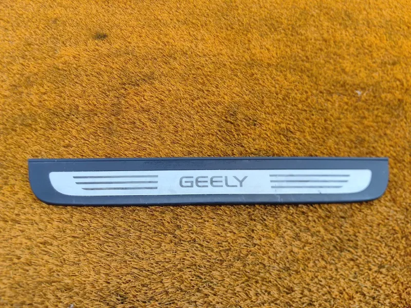 Накладка порога