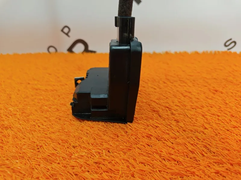 Замок двери