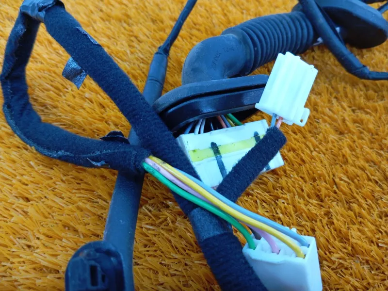 Проводка двери