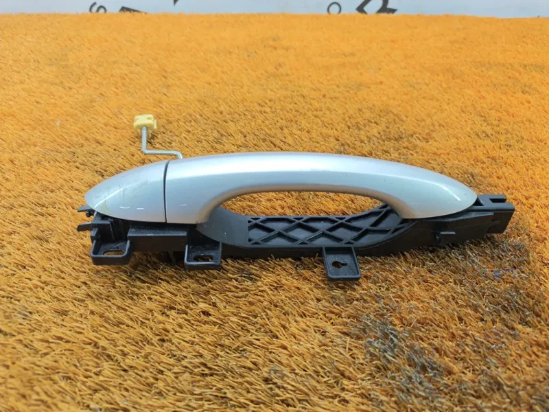 Ручка двери наружняя