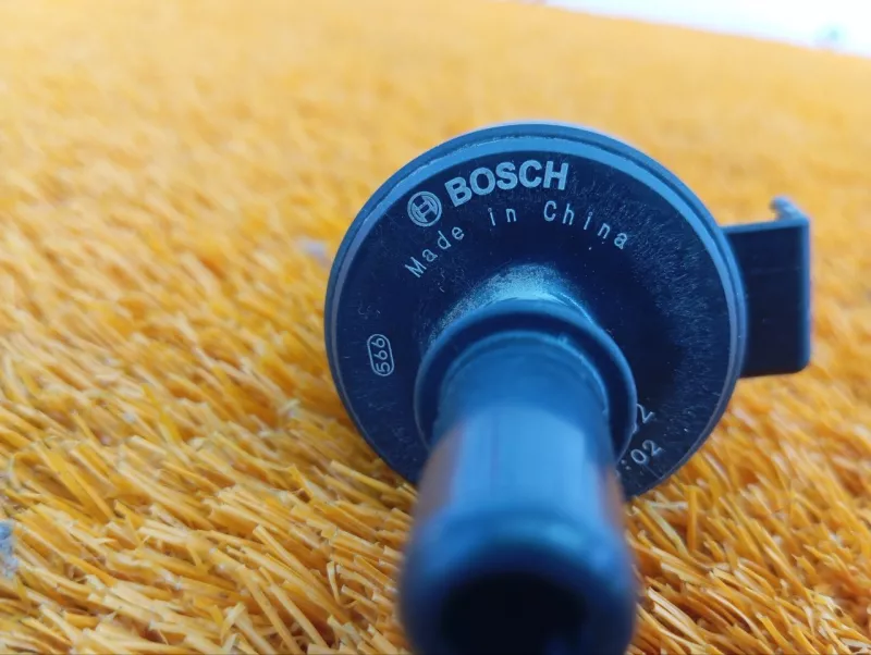 Клапан вентиляции топливного бака