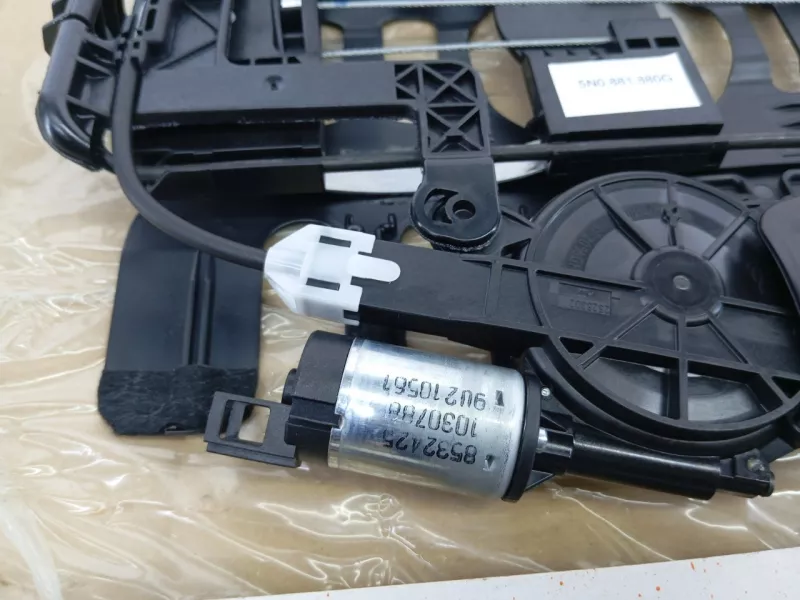 Мотор регулировки сиденья