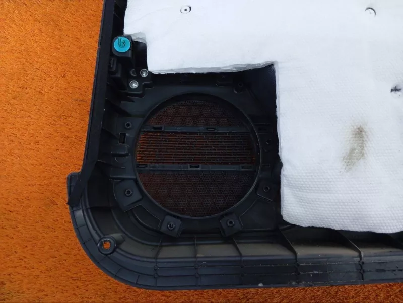 Обшивка двери