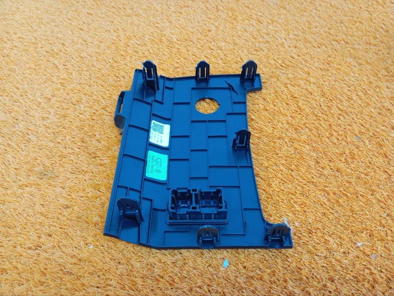 Накладка центральной консоли