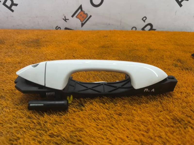 Ручка двери наружняя