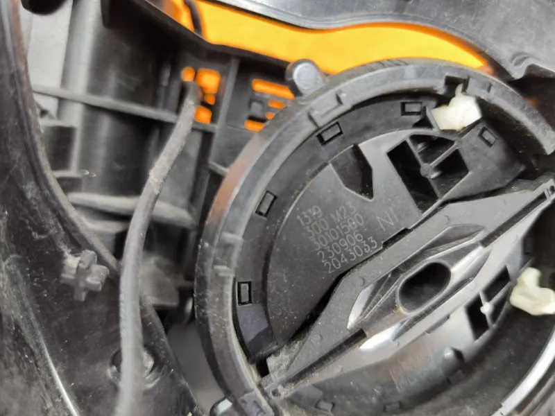 Зеркало боковое