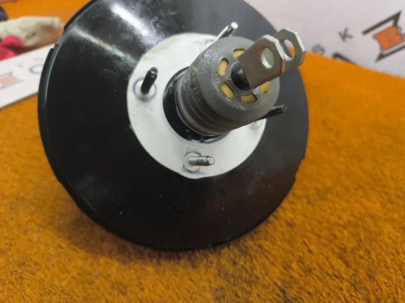 Усилитель тормозов