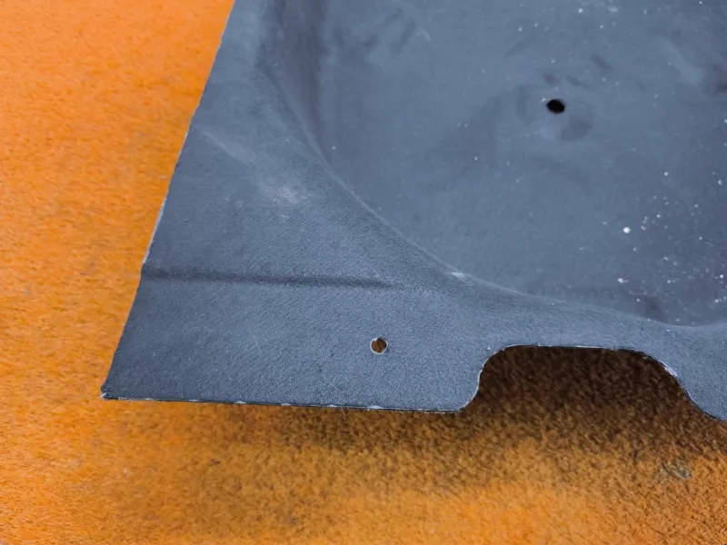 Ниша запасного колеса