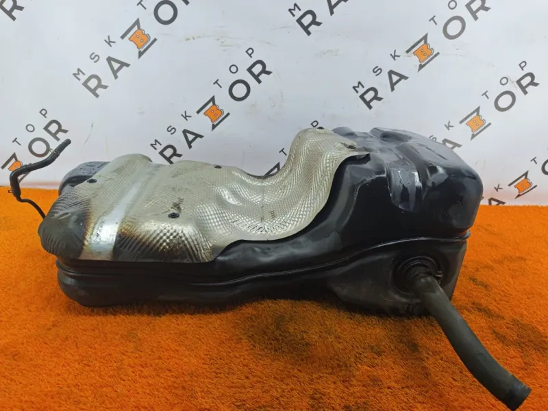 Бак топливный