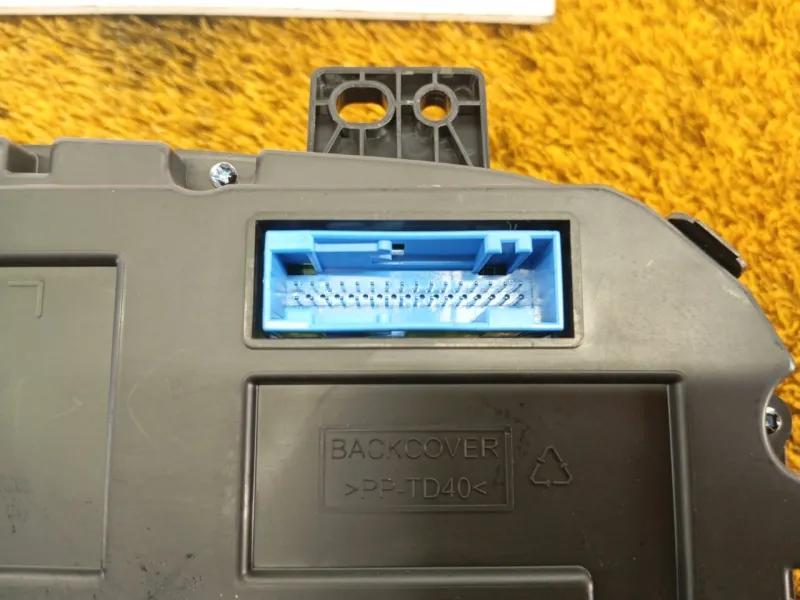 Панель приборов