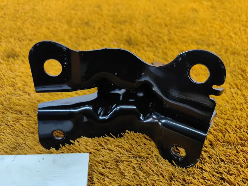 Крепление сиденья