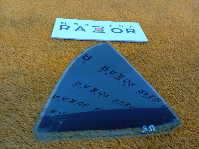 Форточка двери