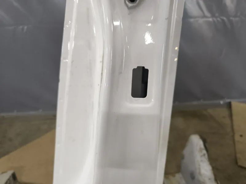 Порог с центральной стойкой