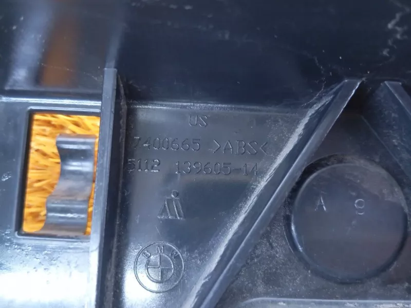 Крепление бампера