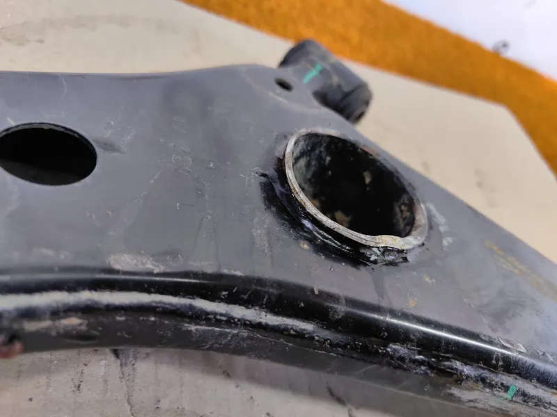 Рычаг подвески