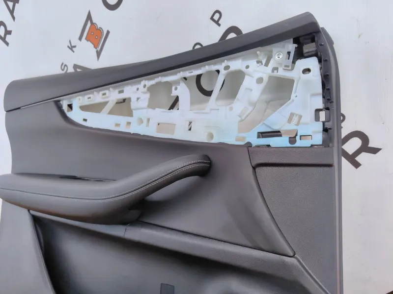 Обшивка двери