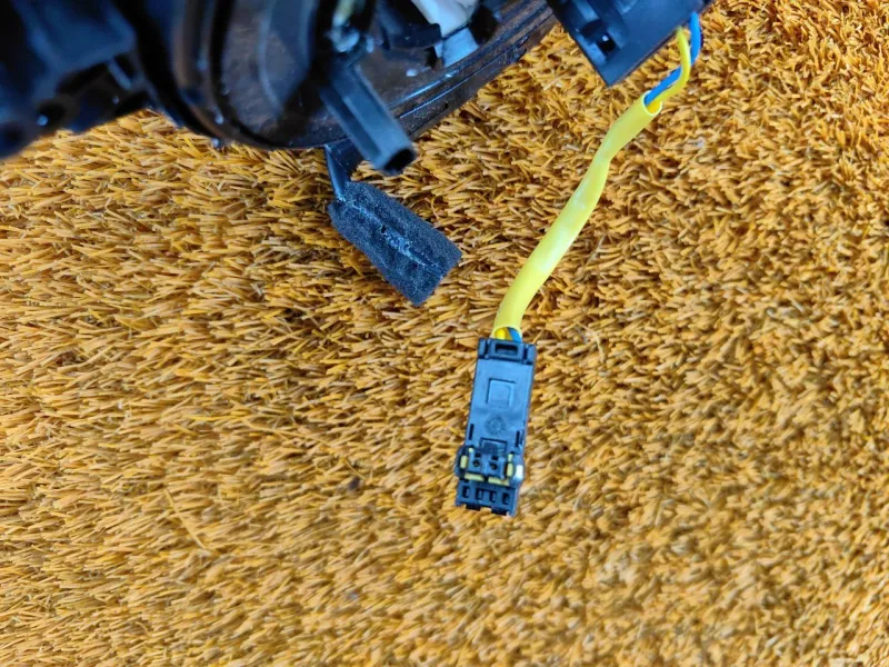 Подрулевой переключатель