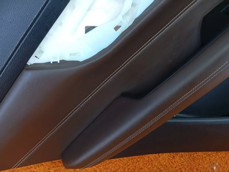 Обшивка двери