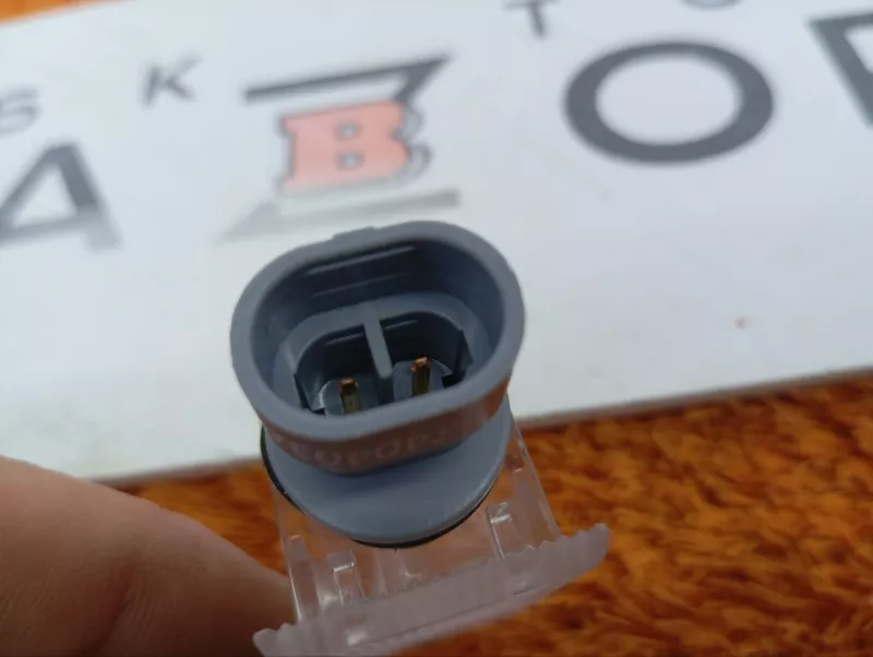 Плафон подсветки багажника